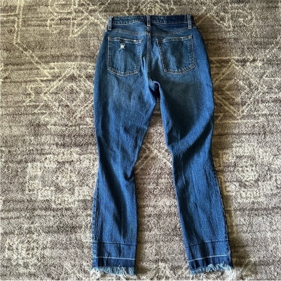 NWOT Abercrombie And Fitch Curve Love High Rise Skinny Jeans Distressed Raw Hem - Picture 5 of 7